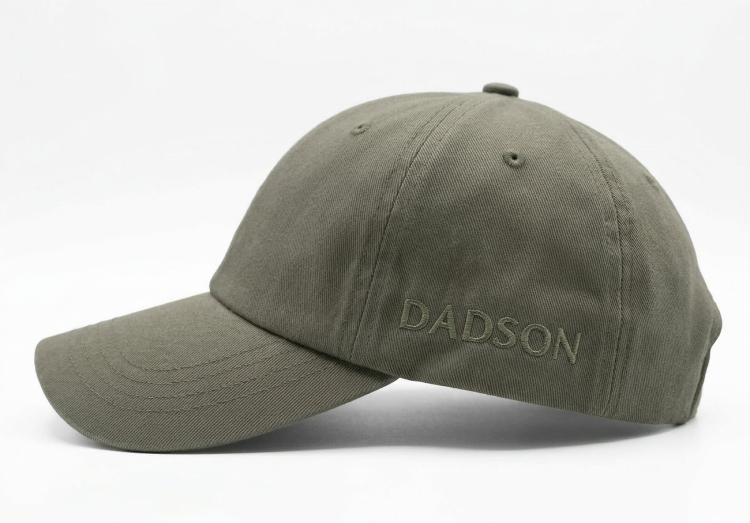 Komplet czapek z daszkiem tata i syn oliwkowy.jpg