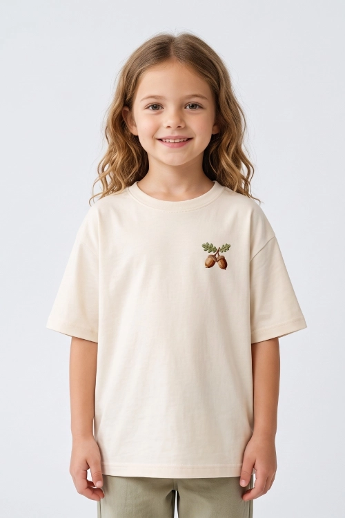 Dzieciecy t-shirt oversize smietankowy.jpg
