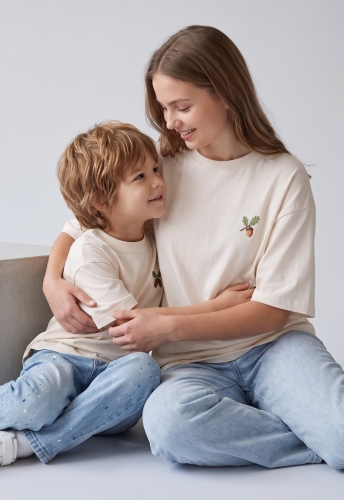 Zestaw Koszulek Oversize mama i dziecko kremowy.jpg
