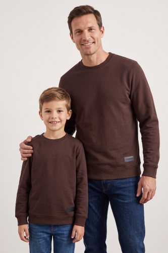 komplet bluz crewneck dla taty i syna brąz czekoladowy.jpg